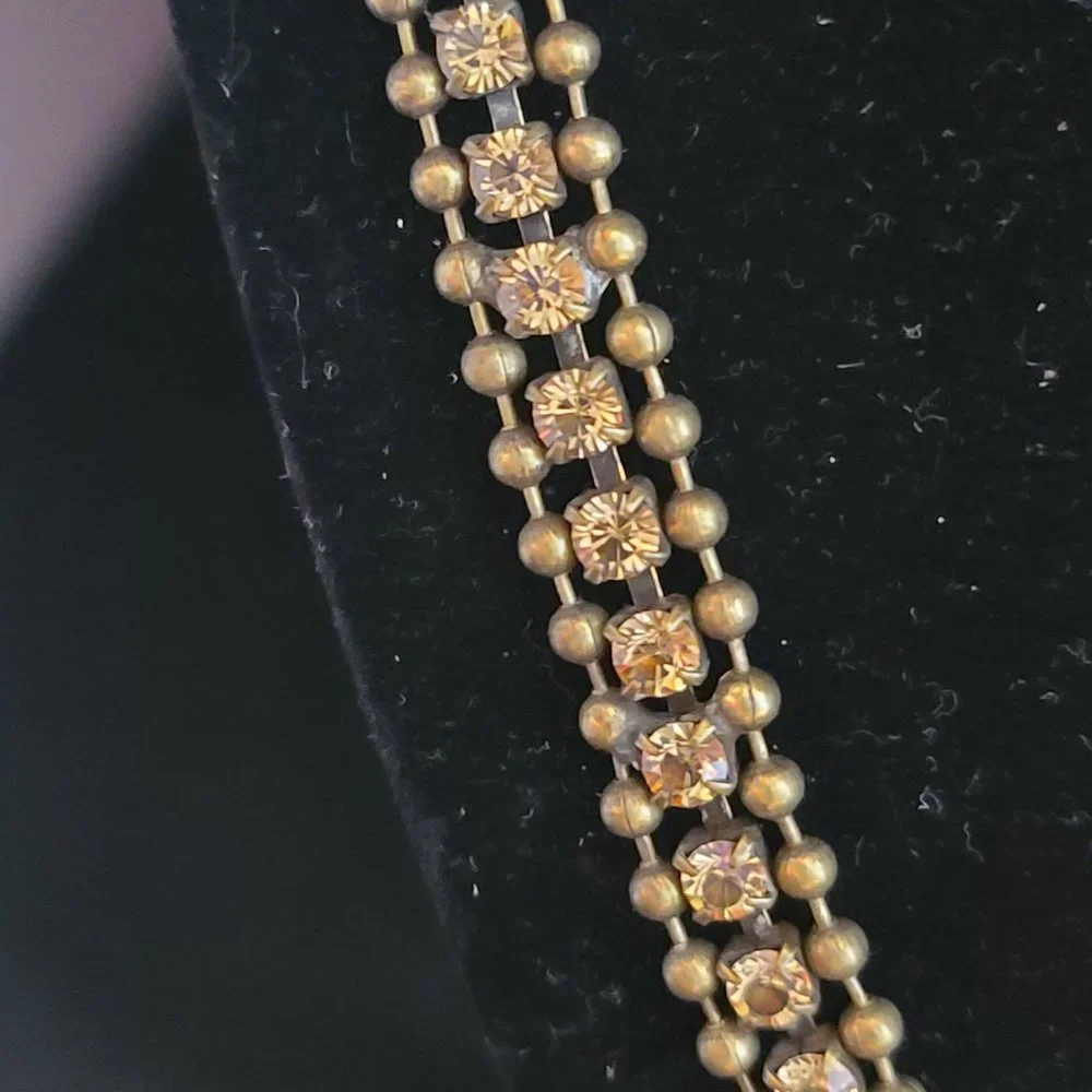 VAN GALZ - Ballchain, Leather & Crystal Wrap, Oval Pendant Necklace - Picture 9 of 14